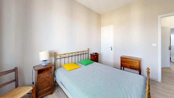 Appartement centre ville Carcassonne avec ascenseur balcon et garage