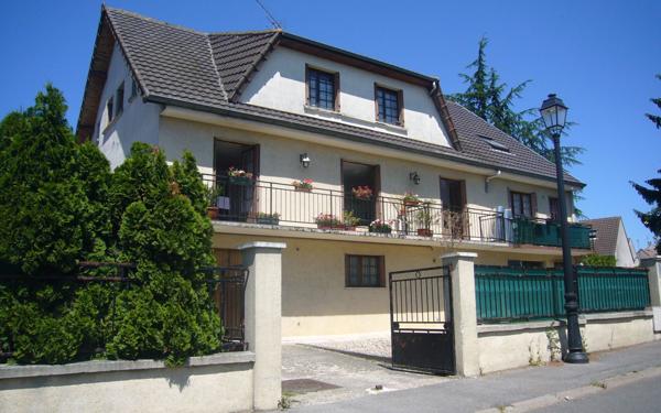 Appartement à louer    2 pièces •  Longperrier