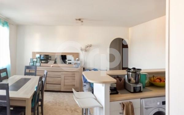 Appartement à louer    2 pièces •  Longperrier