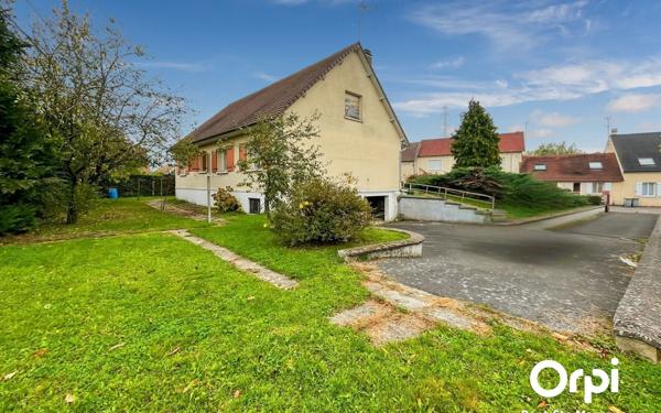 Maison à vendre    4 pièces • 110 m2 Monceaux