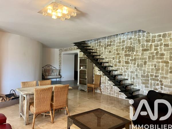 Location maison 6 pièces 184 m² Cadenet