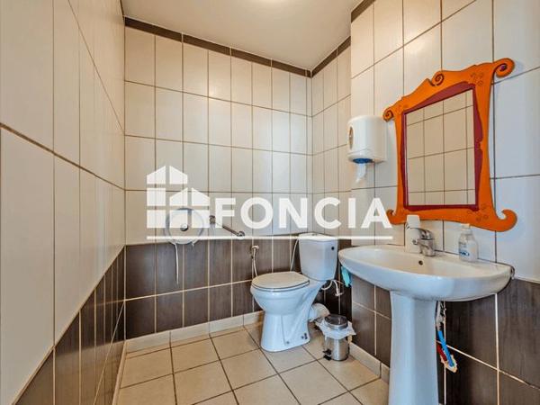 À vendre Local commercial 110.61 m² - Brest 29200