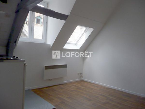 Location appartement Lille - 1 pièce(s) - 15 m² - 420 €/mois