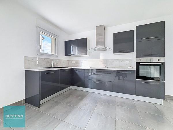 Amboise, maison contemporaine de 2015, 3 chambres 91.6 m2