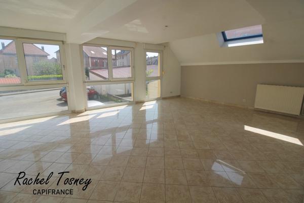 Dpt Territoire de Belfort (90), à vendre BELFORT Appartement T5 avec terrasse et garage !