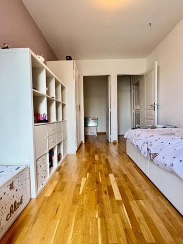 Appartement Genas 4 pièce(s) 82 m2