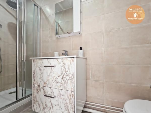Vente                                                      Appartement
                        
                     1 pièces                      16 m2                     à Linas