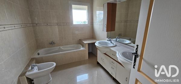 Maison à vendre 5 pièces 272 m² Rognac