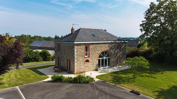 Proche MAYENNE, tranquille en campagne