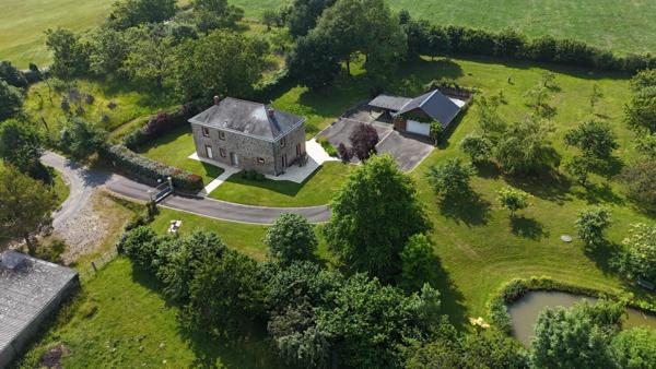 Proche MAYENNE, tranquille en campagne