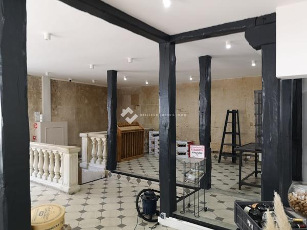 Local professionnel à vendre, 251 m² - Crépy-en-Valois 60800