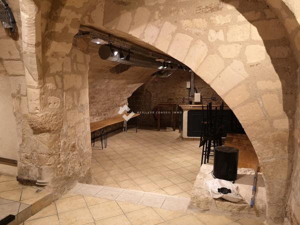 Local professionnel à vendre, 251 m² - Crépy-en-Valois 60800