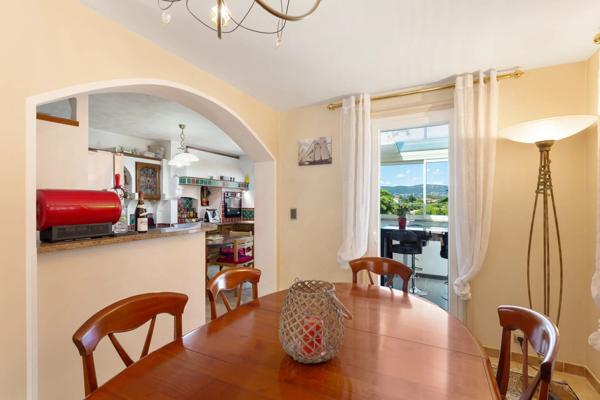 Trans-en-Provence (83720) TRANS en PROVENCE Villa traditionnelle avec piscine et VUE dégagée