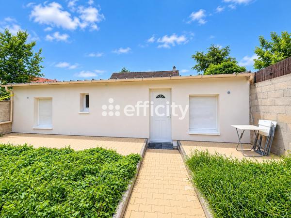 Immeuble
        
        - 140 m² Exclusivité 835 000 € *