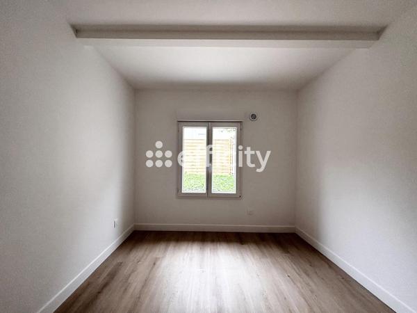 Immeuble
        
        - 140 m² Exclusivité 835 000 € *