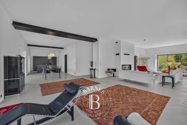 Saint-Julien-en-Genevois, Maison 4 Chambres -  391 m² à vendre