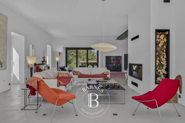 Saint-Julien-en-Genevois, Maison 4 Chambres -  391 m² à vendre