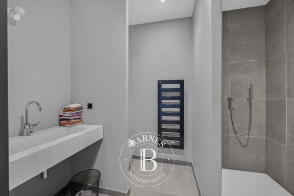 Saint-Julien-en-Genevois, Maison 4 Chambres -  391 m² à vendre