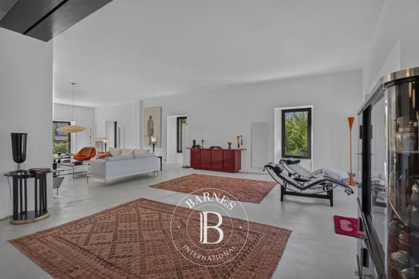 Saint-Julien-en-Genevois, Maison 4 Chambres -  391 m² à vendre