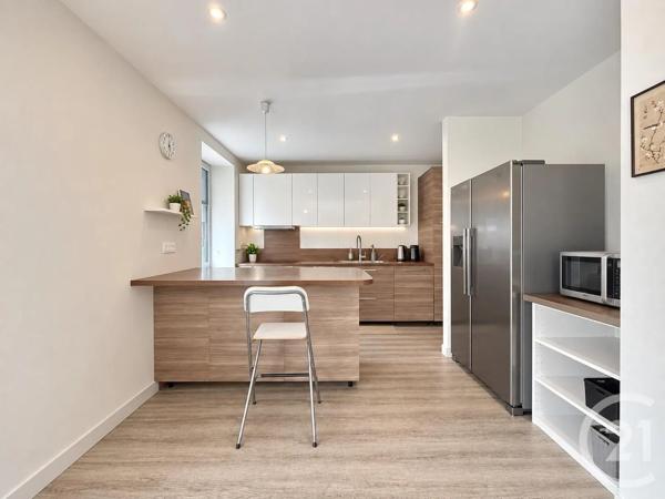 Maison à vendre  4 pièces - 140 m 2   MOULINS  - 03
