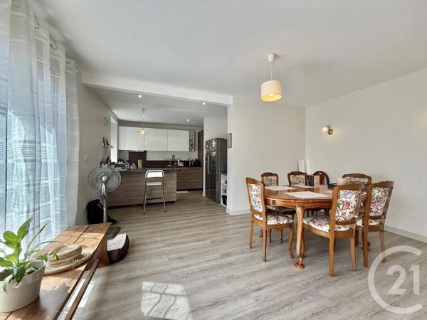 Maison à vendre  4 pièces - 140 m 2   MOULINS  - 03
