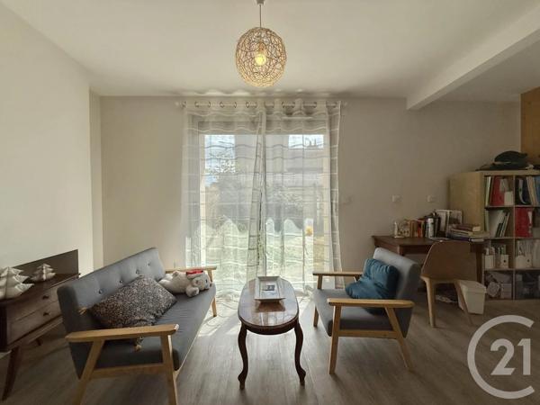 Maison à vendre  4 pièces - 140 m 2   MOULINS  - 03