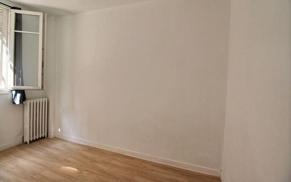 Appartement à vendre    2 pièces • 41,20 m2 Clichy