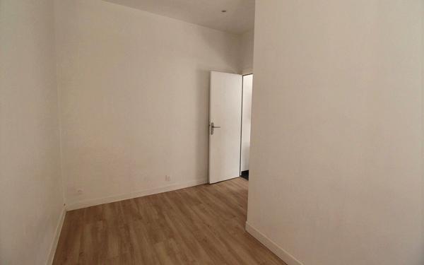 Appartement à vendre    2 pièces • 41,20 m2 Clichy