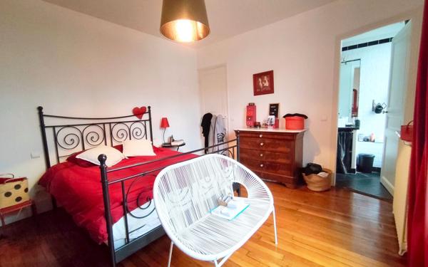 Maison à vendre    8 pièces • 181 m2 Épône