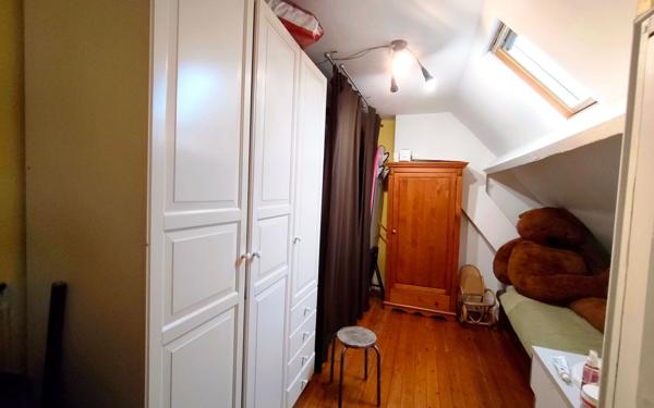 Maison à vendre    8 pièces • 181 m2 Épône