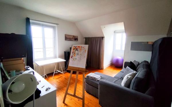 Maison à vendre    8 pièces • 181 m2 Épône