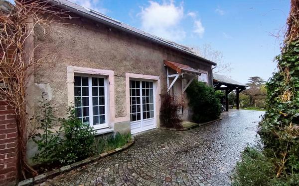 Maison à vendre    8 pièces • 181 m2 Épône