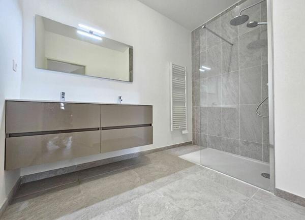 Appartement à vendre  3 pièces • 74 m2 Saint-Mandrier-sur-Mer