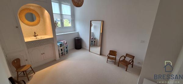 Maison 6 pièce(s) 5 chambre(s) 180 m²