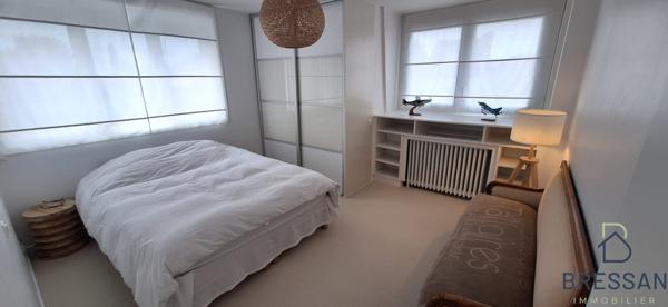 Maison 6 pièce(s) 5 chambre(s) 180 m²