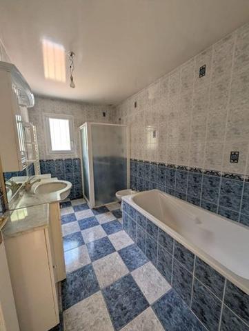 Maison à vendre à Mayet dans la Sarthe (72360), ref : 13861/1658