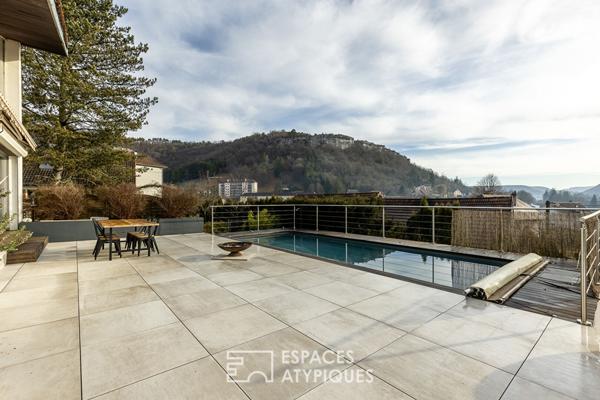 Maison d’architecte avec piscine et logement indépendant