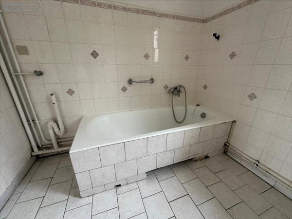 Pavillon à vendre à Cannes-Écluse en Seine-et-Marne (77130), ref : 89096-1072416