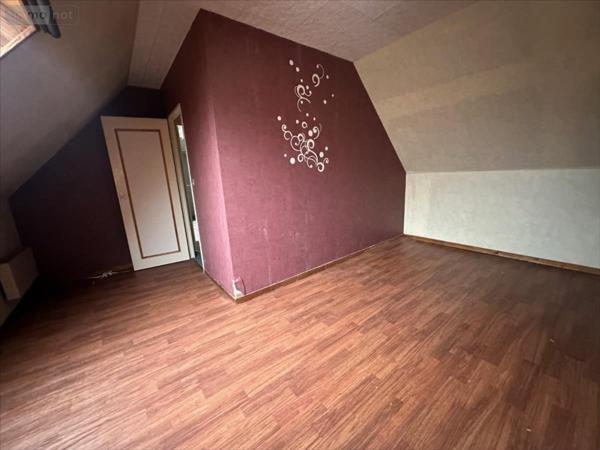 Pavillon à vendre à Cannes-Écluse en Seine-et-Marne (77130), ref : 89096-1072416