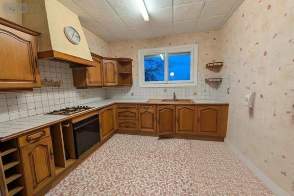 Maison individuelle à vendre à Mayet dans la Sarthe (72360), ref : 13861/1588