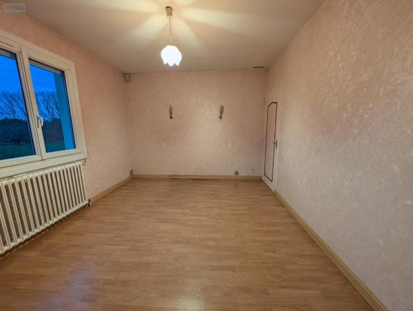 Maison individuelle à vendre à Mayet dans la Sarthe (72360), ref : 13861/1588