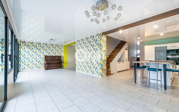 Maison à vendre    5 pièces • 134 m2 Limoges