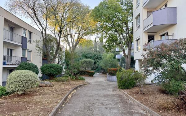 Appartement à vendre    3 pièces • 42,51 m2 Montpellier