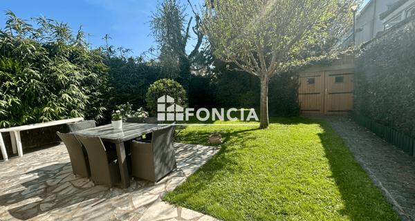 À vendre Maison 10 pièces 184 m² - Sceaux 92330