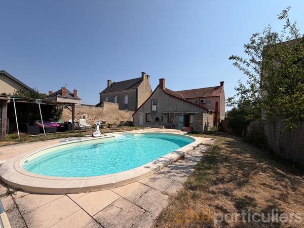 Vente
                Maison206 m² - 6 Pièces -
                    MORLAC (18170)