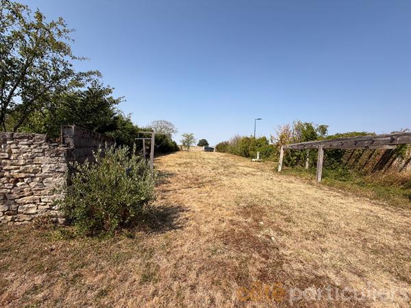Vente
                Maison206 m² - 6 Pièces -
                    MORLAC (18170)