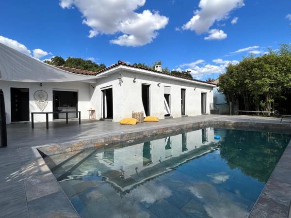 Maison à vendre 5 pièces AUBORD (30)