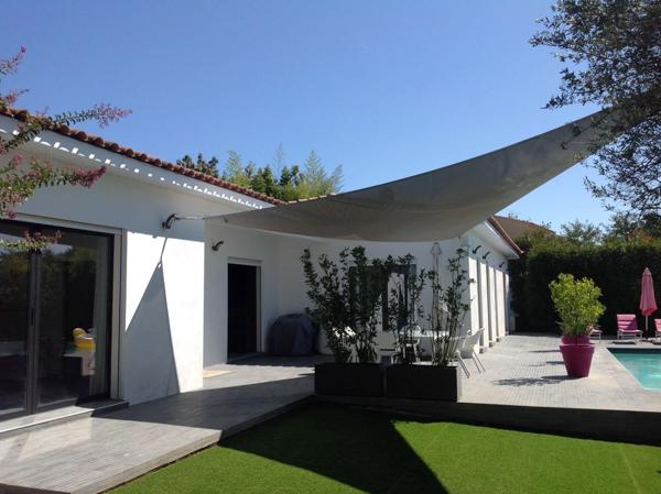 Maison à vendre 5 pièces AUBORD (30)