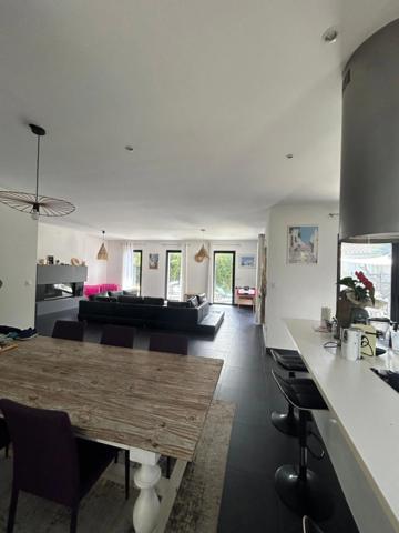 Maison à vendre 5 pièces AUBORD (30)