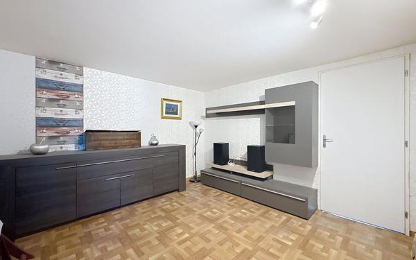 Maison à vendre    6 pièces • 141 m2 Lons